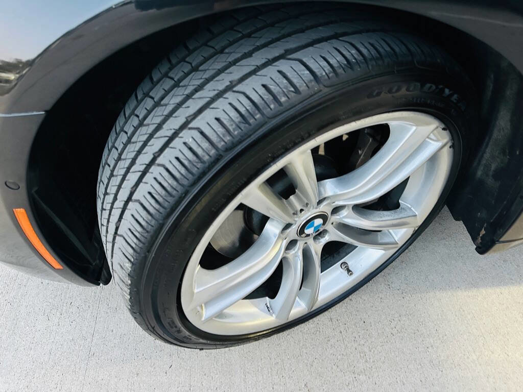 Used 2014 BMW 750Li 750Li 4dr Sedan image 32