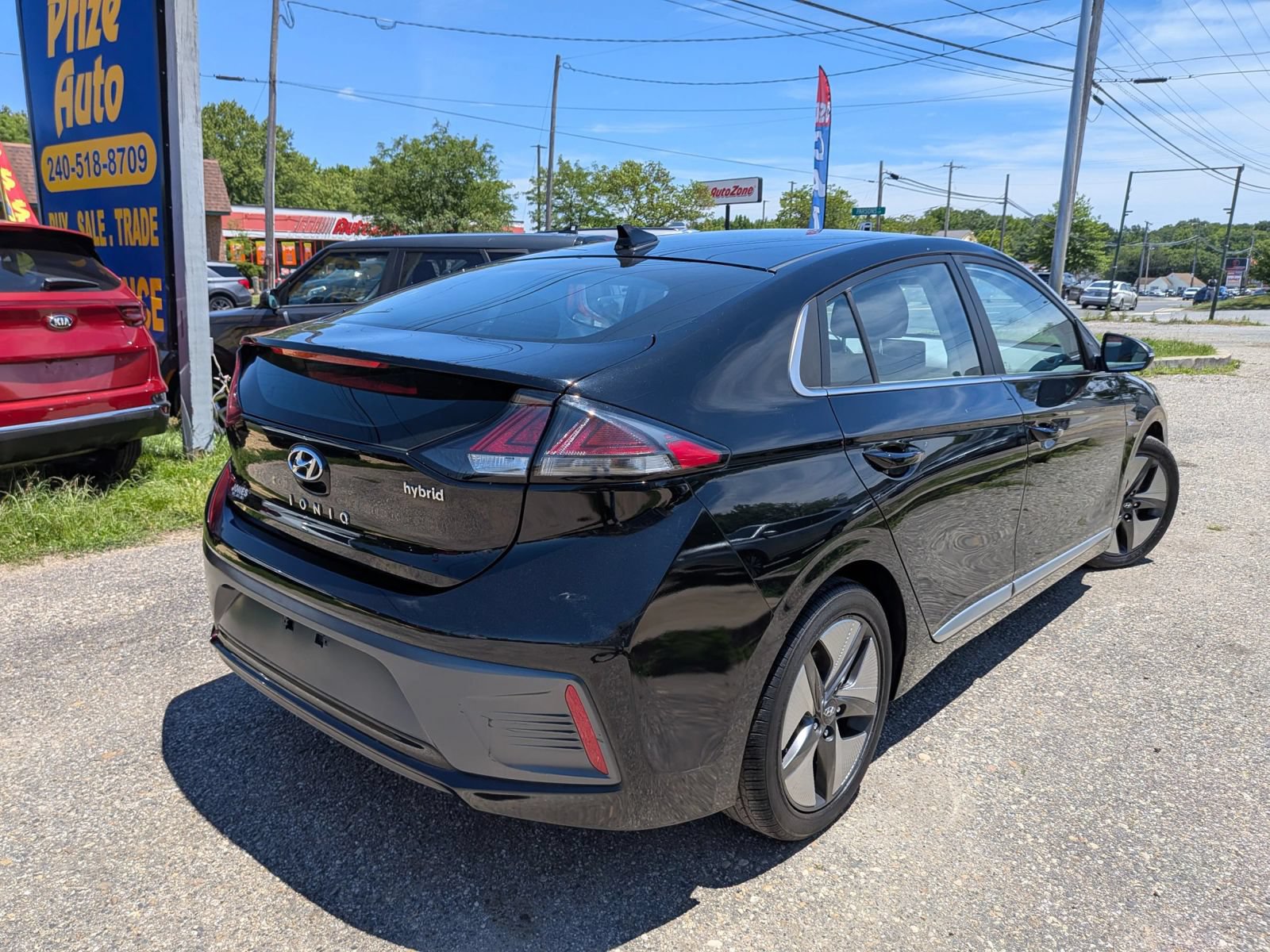 Used 2020 Hyundai Ioniq SEL FWD image 5