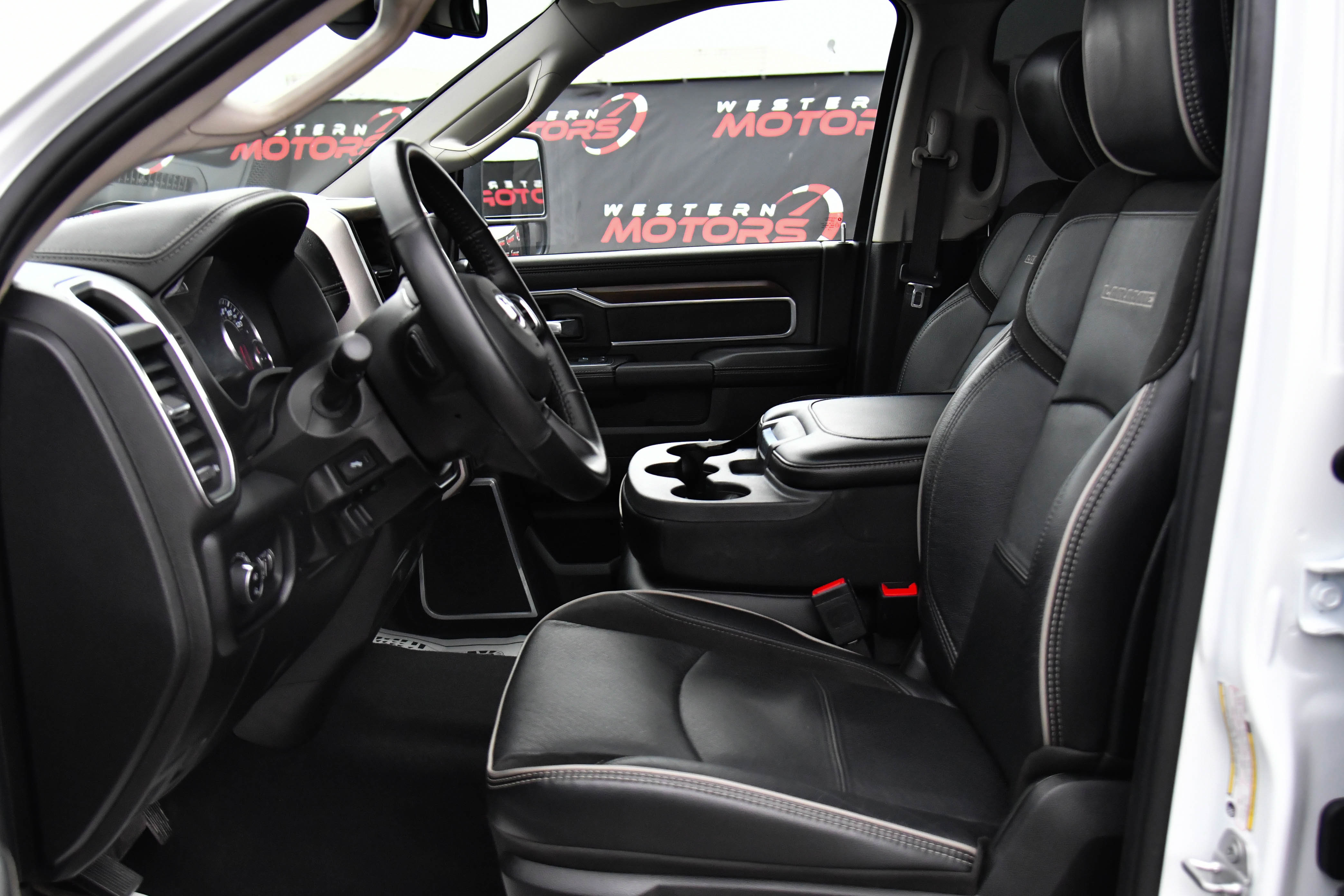 Used 2024 RAM 2500 Laramie image 21