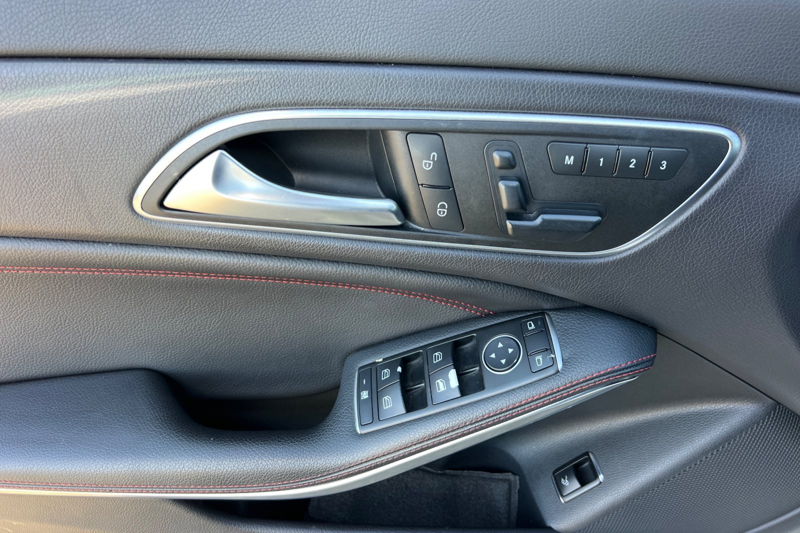 Used 2015 Mercedes-Benz CLA 45 AMG 4MATIC image 14