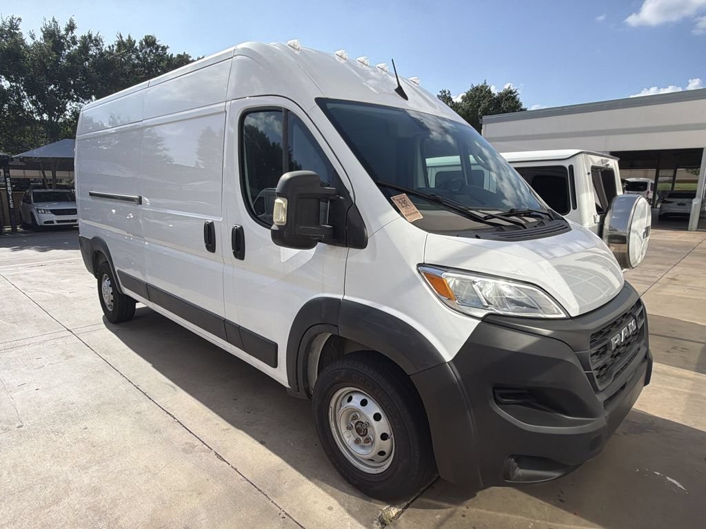 Used 2023 RAM ProMaster 2500 FWD image 2