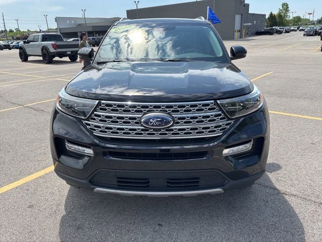 Used 2022 Ford Explorer Limited w/ Equipment Group 301A AWD/4WD image 22