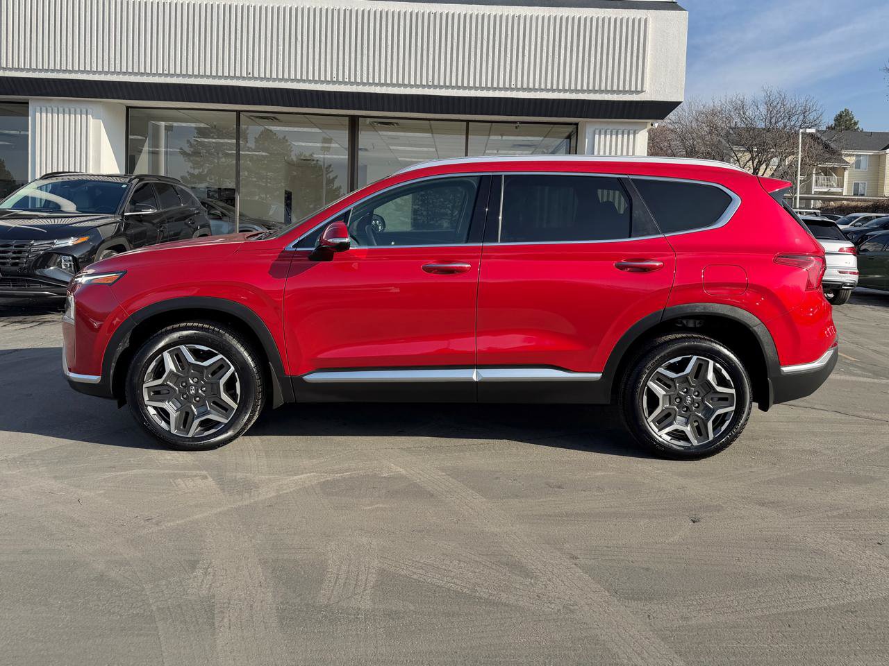 Used 2023 Hyundai Santa Fe SEL Premium w/ Cargo Package AWD/4WD image 17
