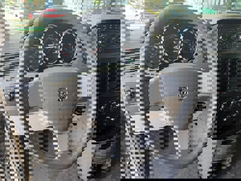 Used 2008 Dodge Grand Caravan SE image 18