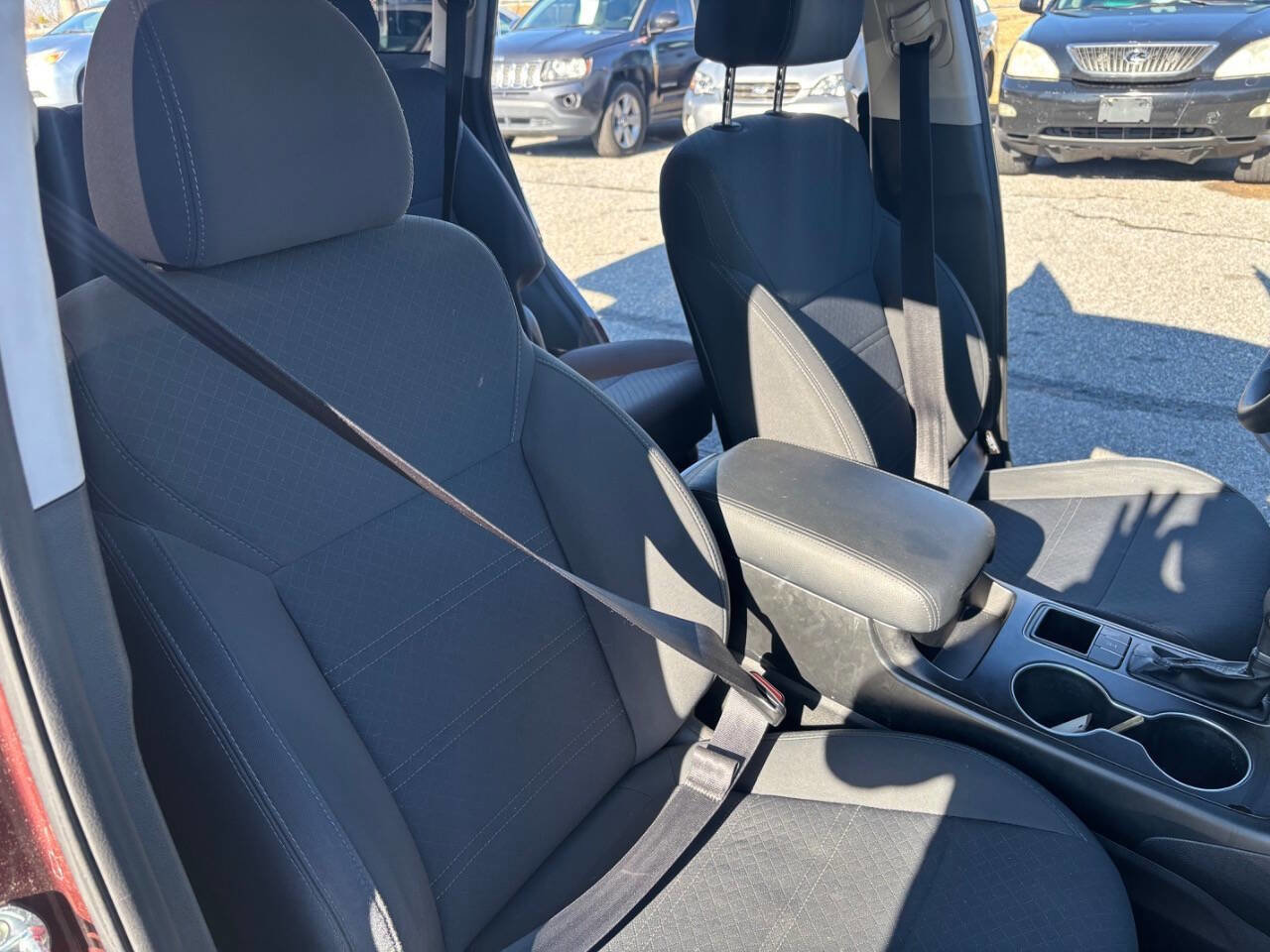 Used 2020 Kia Sorento LX image 28