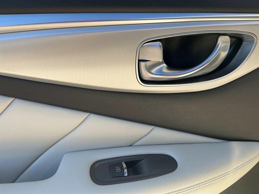 Used 2021 INFINITI Q50 Luxe w/ Seat & Sound Package image 28