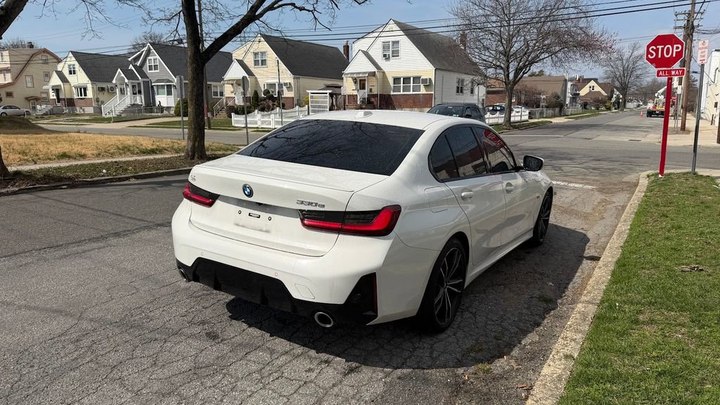 Used 2023 BMW 330e w/ M Sport Package image 5