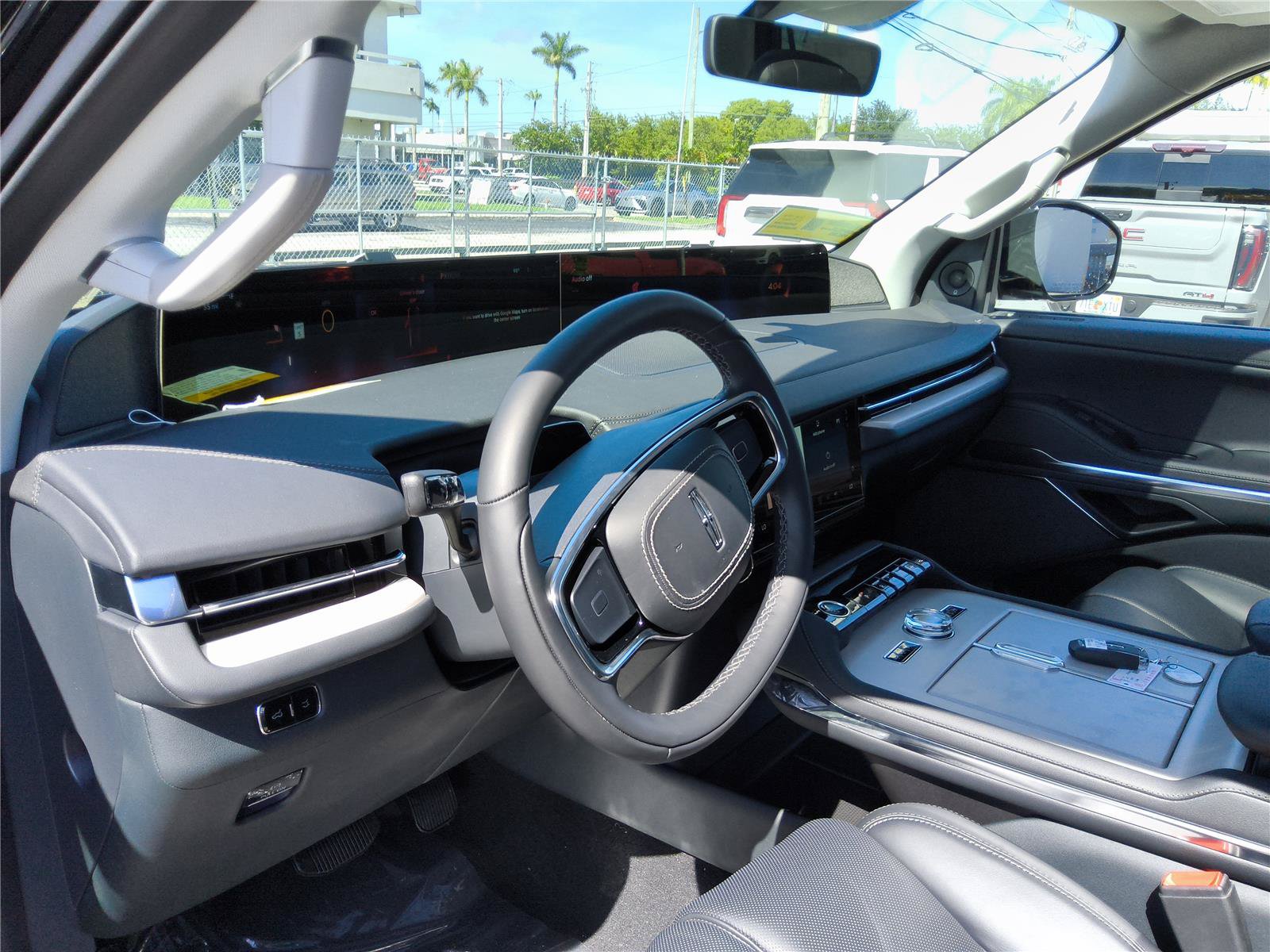 New 2027 Lincoln Navigator Reserve AWD/4WD image 12
