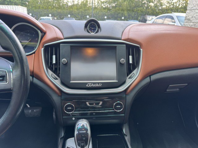 Used 2016 Maserati Ghibli S Q4 image 24