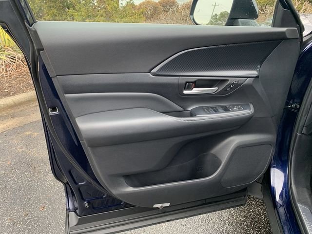 Certified 2024 Toyota Grand Highlander AWD Hybrid image 17