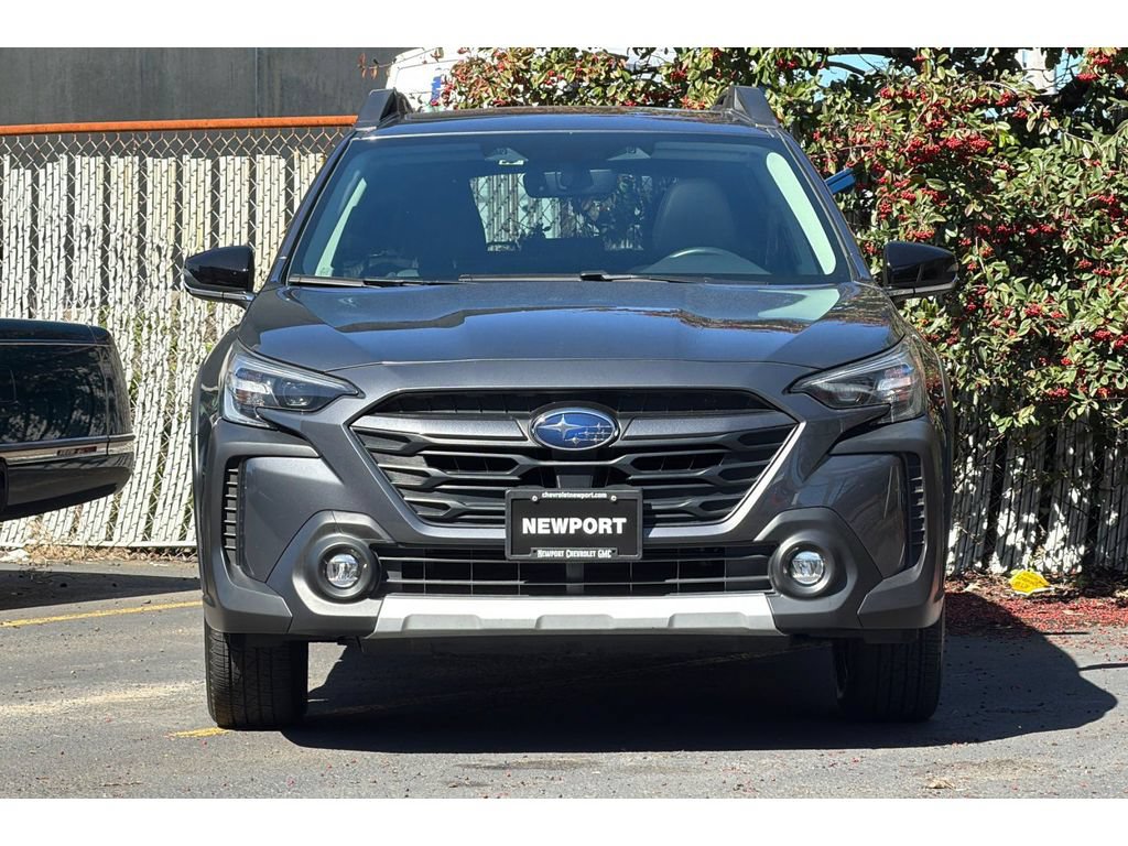 Used 2023 Subaru Outback Limited AWD/4WD image 9