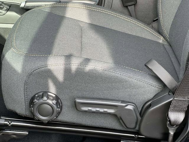 New 2026 Jeep Gladiator Sport AWD/4WD image 10