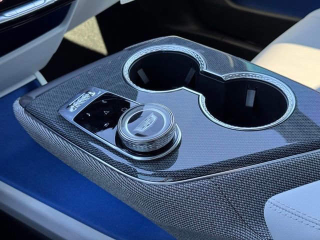 New 2026 Cadillac Optiq Sport 1 image 32