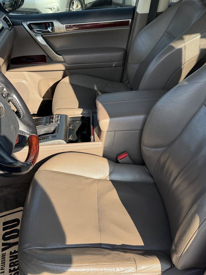 Used 2016 Lexus GX 460 AWD/4WD image 7