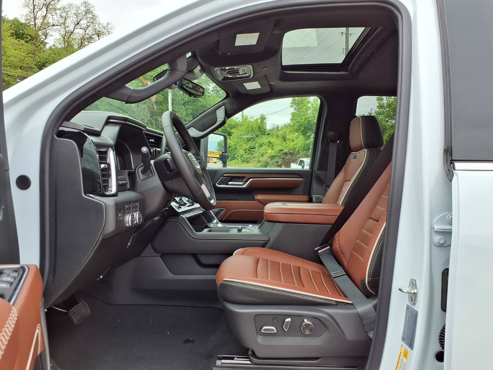 New 2026 GMC Sierra 2500 Denali Ultimate w/ Max Trailering Package AWD/4WD image 21