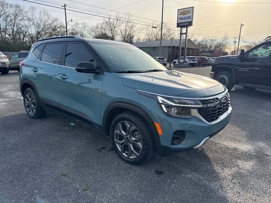 Used 2024 Kia Seltos S image 3