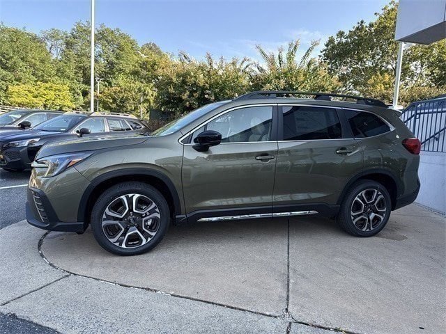 New 2025 Subaru Ascent Limited image 5
