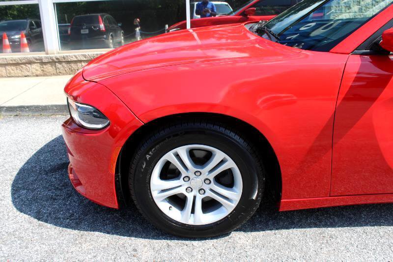 Used 2018 Dodge Charger SXT image 23