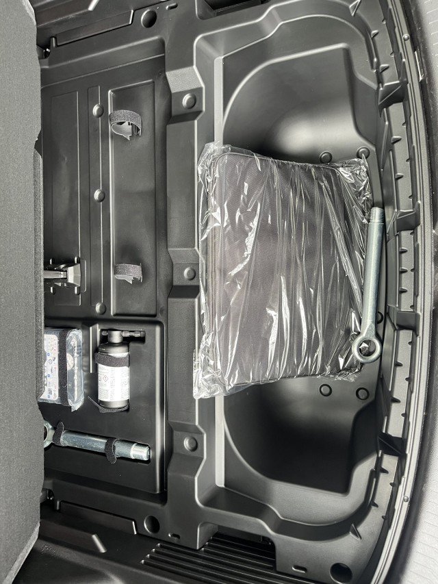 Certified 2025 Chevrolet Equinox EV LT w/ Convenience Package image 6