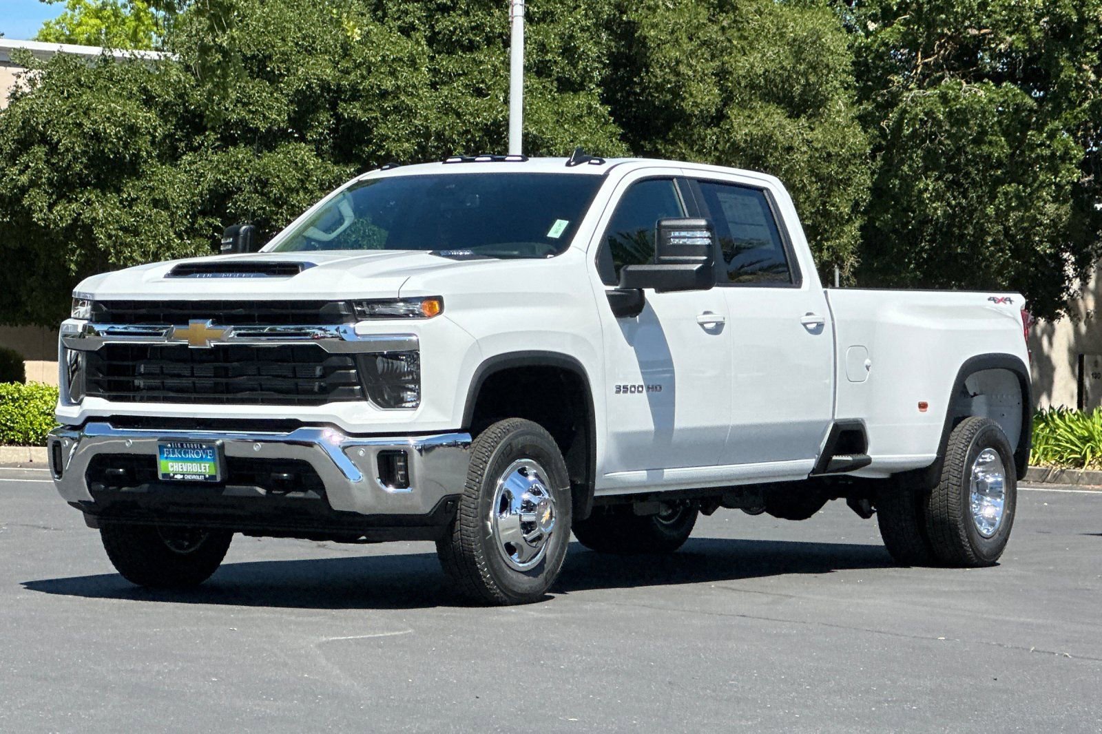 New 2026 Chevrolet Silverado 3500 LT w/ All Star Edition image 7