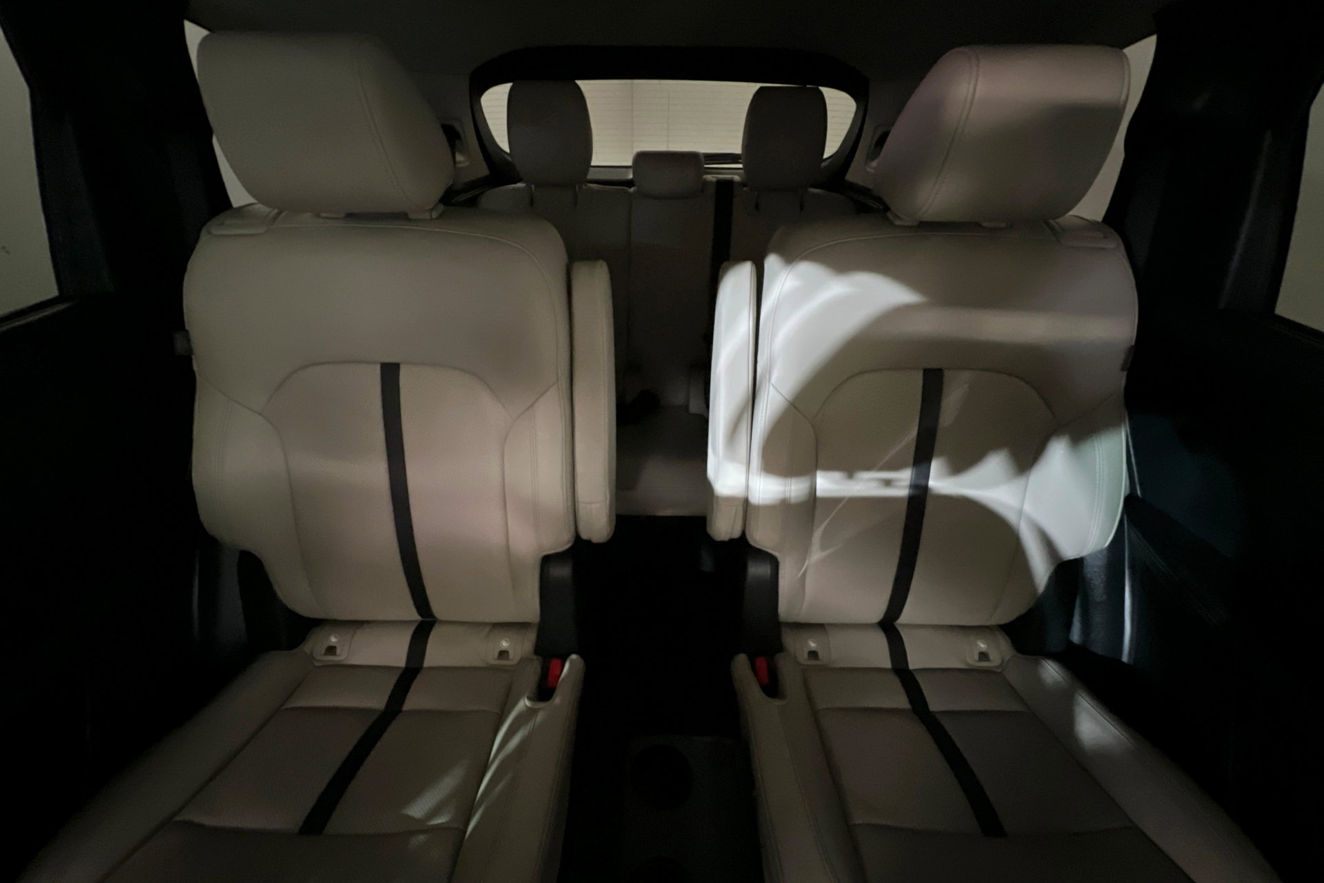 Used 2024 MAZDA CX-90 3.3 Turbo w/ Premium Package image 27