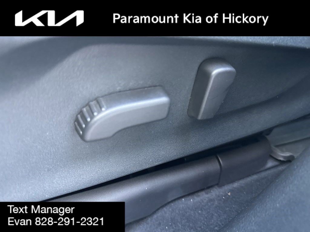 Used 2023 Subaru Ascent Premium w/ Convenience Package image 21