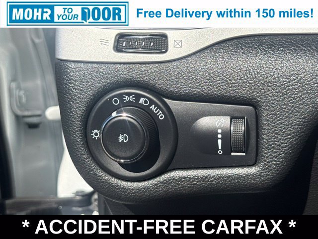 Used 2022 Jeep Cherokee Latitude w/ Sun & Sound Group AWD/4WD image 29
