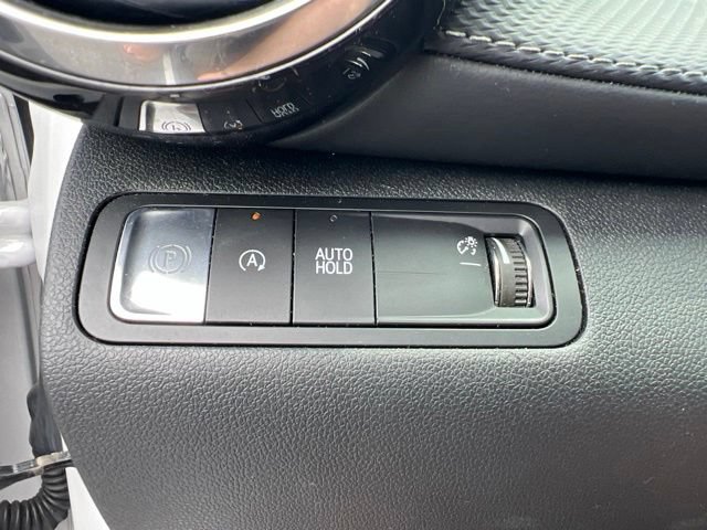 Used 2026 Chevrolet Equinox LT FWD image 10
