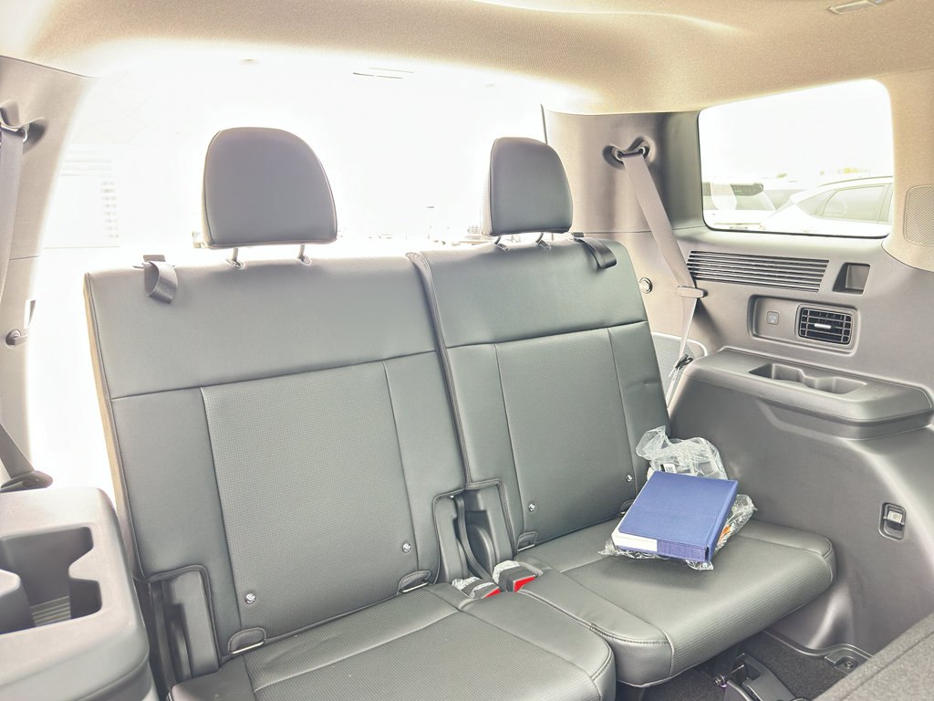 New 2025 Hyundai Santa Fe Limited image 38