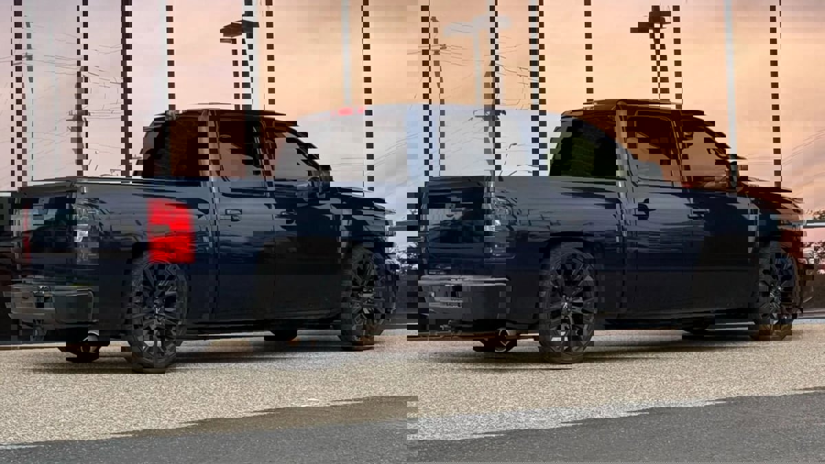 Used 2012 Chevrolet Silverado 1500 LT w/ Max Trailering Pack image 17