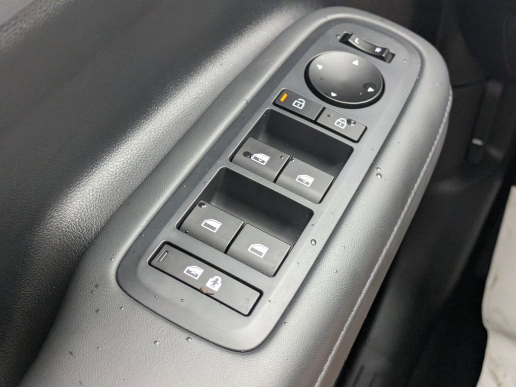 Used 2025 Hyundai Santa Fe SEL image 26