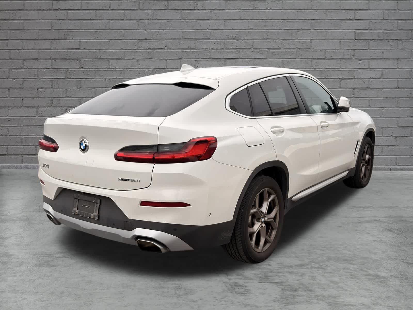 Used 2024 BMW X4 xDrive30i w/ Premium Package AWD/4WD image 8