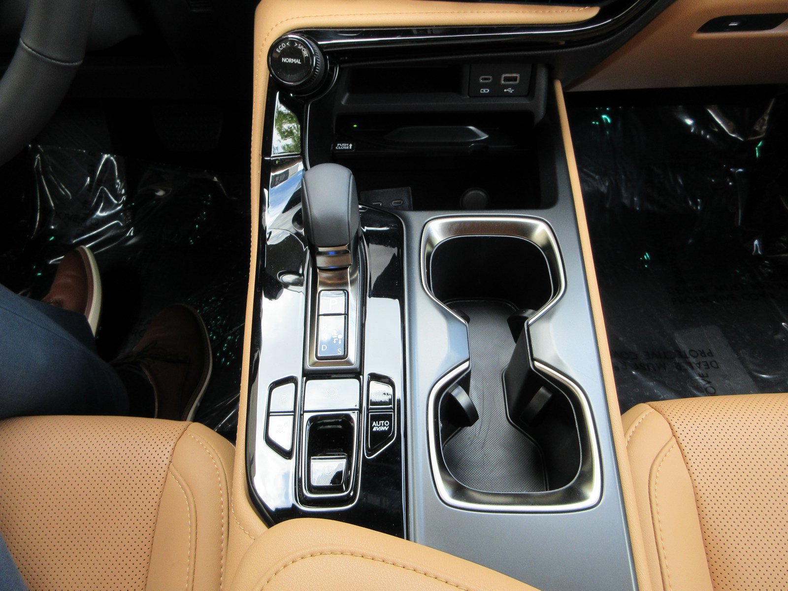 Used 2026 Lexus NX 450h+ AWD w/ Luxury Package image 45