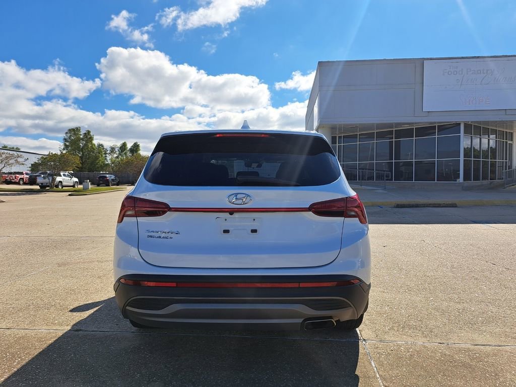 Used 2023 Hyundai Santa Fe SE image 8