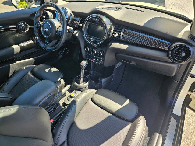 Used 2019 MINI Cooper S w/ Premium Package FWD image 11