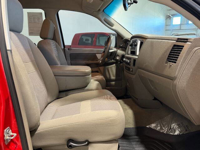 Used 2008 Dodge Ram 2500 Truck SLT w/ Popular Equipment Group AWD/4WD image 17