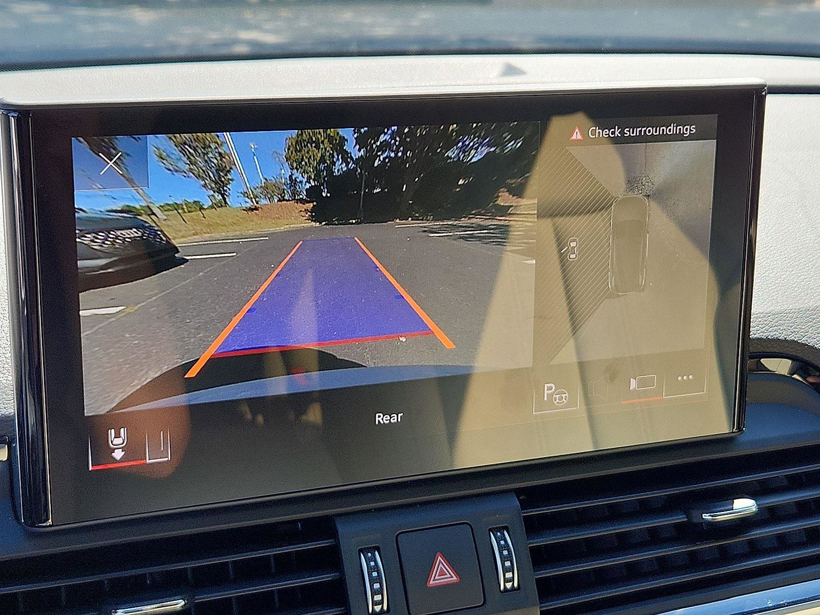 Used 2025 Audi Q5 Prestige w/ Prestige Package image 19