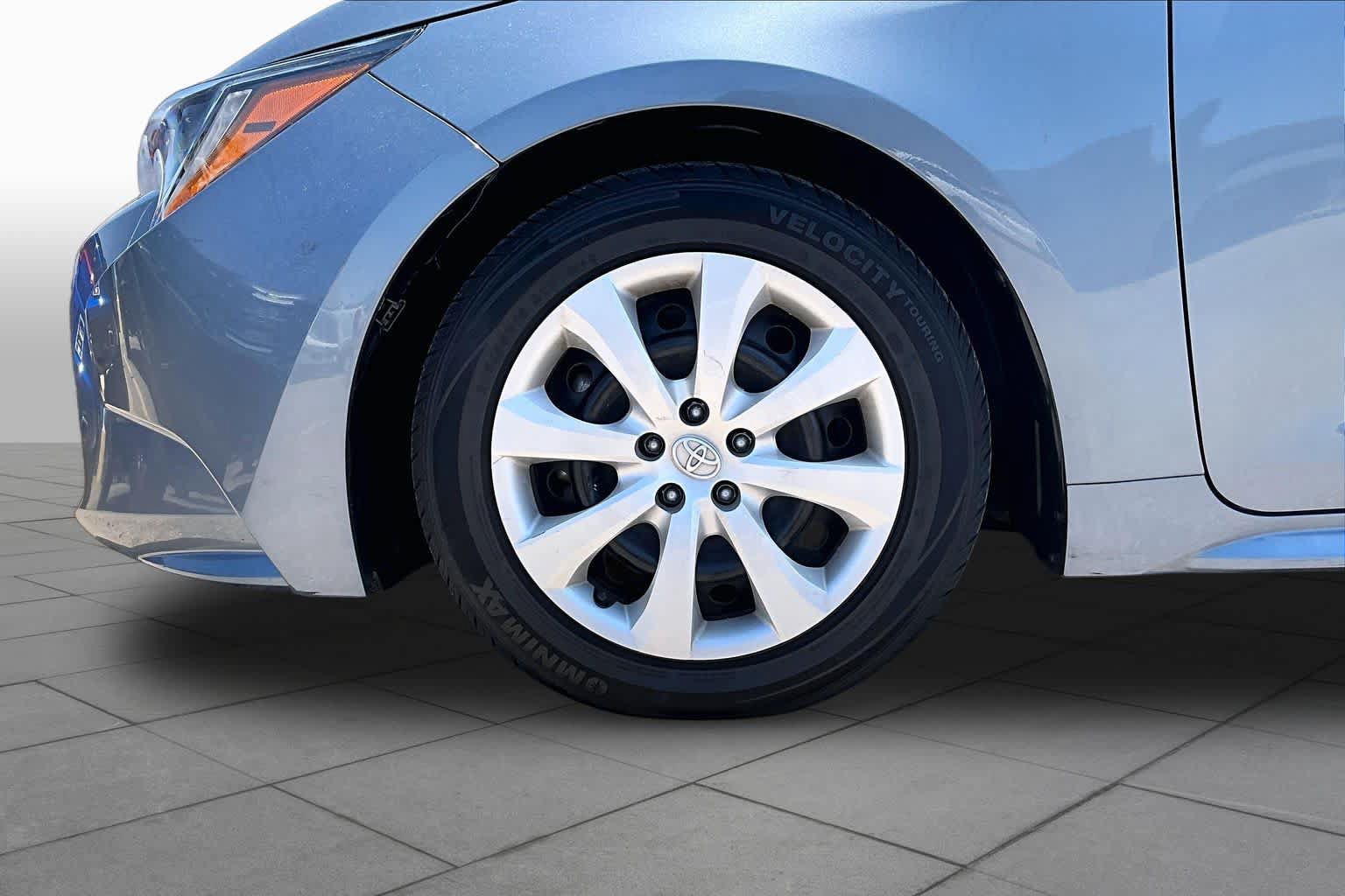 Used 2024 Toyota Corolla LE FWD image 11