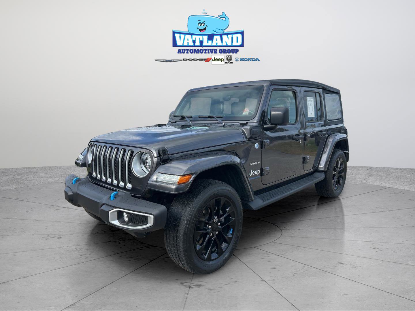 Used 2023 Jeep Wrangler Unlimited Sahara w/ Cold Weather Group image 1