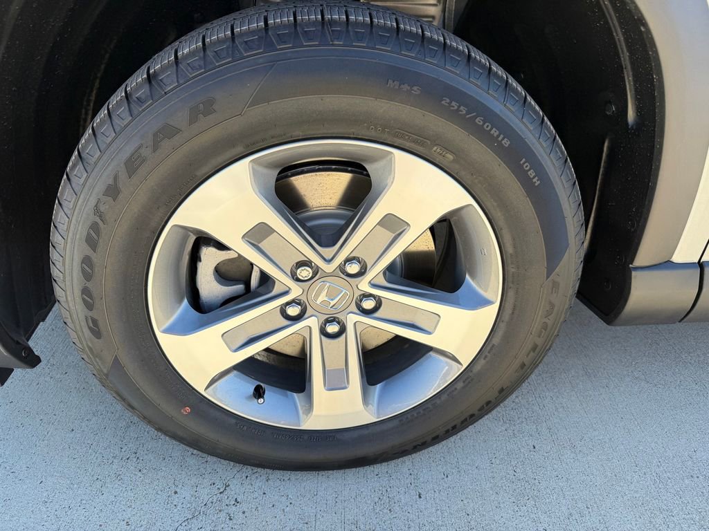 New 2025 Honda Pilot EX-L image 9