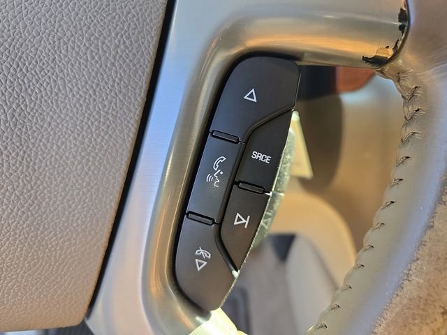 Used 2011 Chevrolet Silverado 2500 LTZ w/ Snow Plow Prep Package image 25