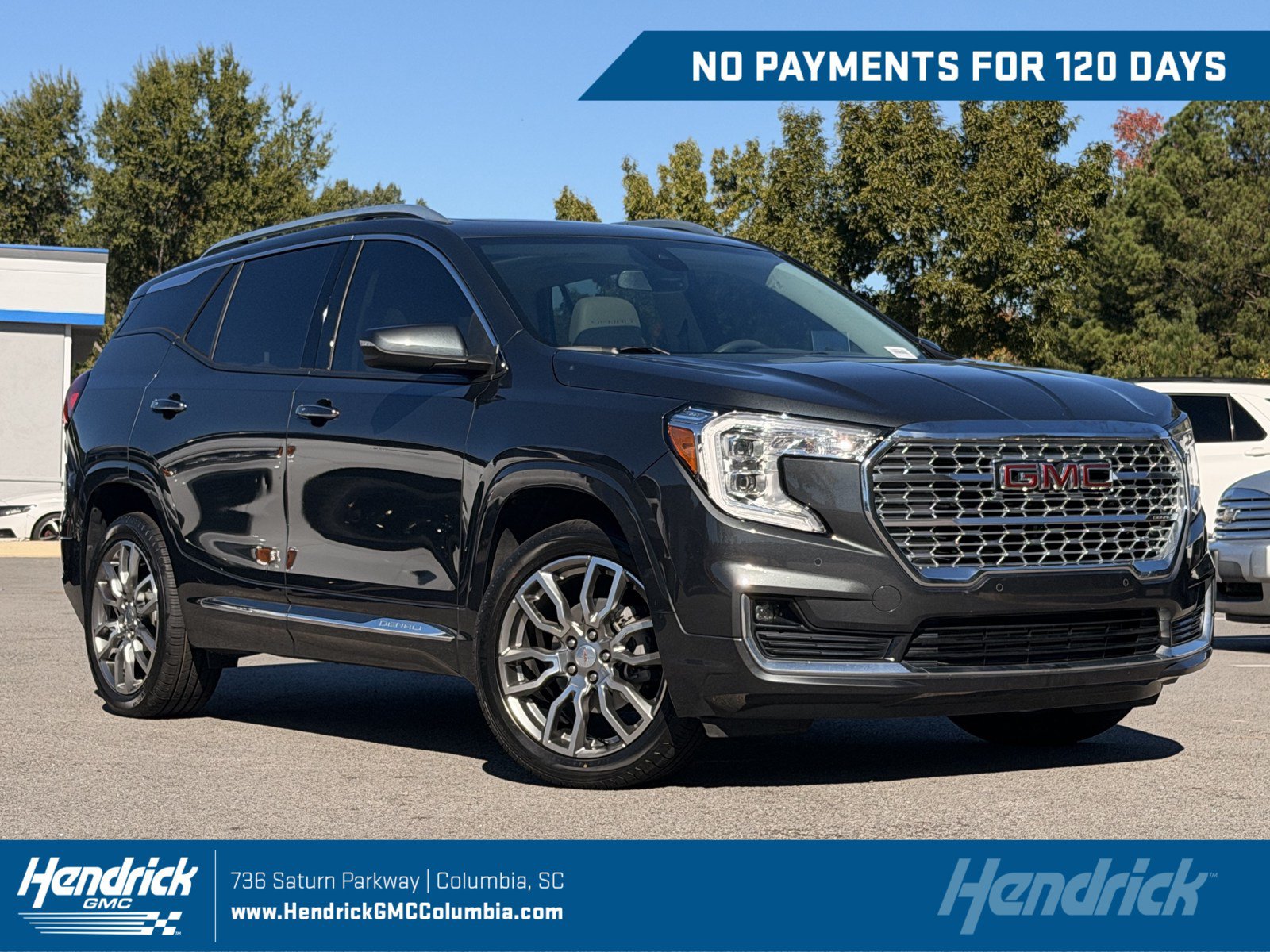 Used 2022 GMC Terrain Denali AWD/4WD image 1