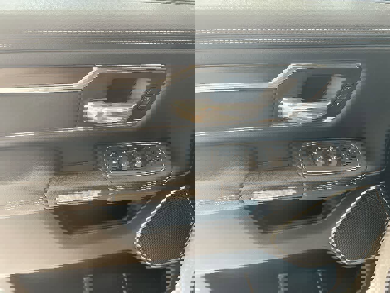 Used 2022 RAM 1500 Laramie image 13