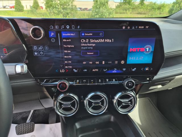 Used 2024 Chevrolet Blazer EV LT AWD/4WD image 24