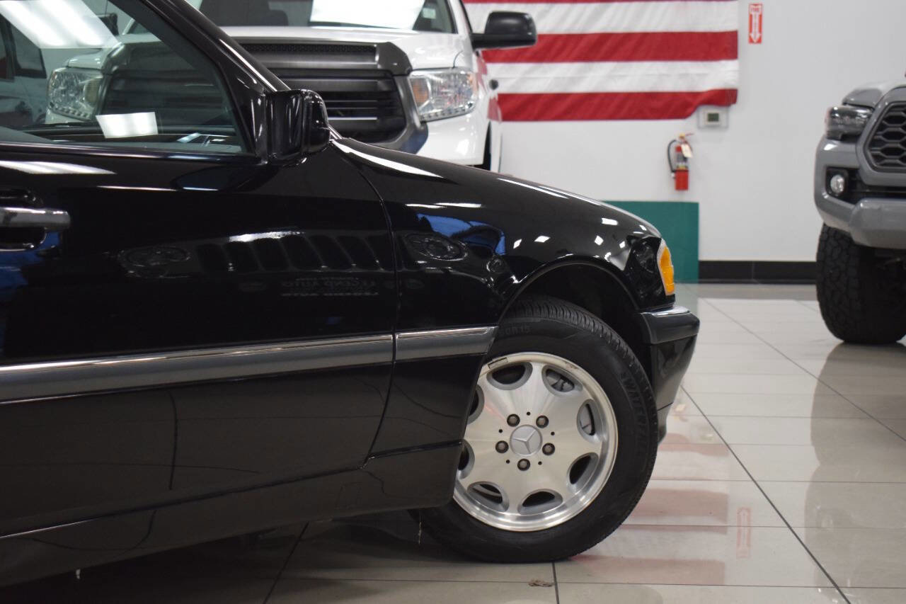 Used 2000 Mercedes-Benz C 230 image 25