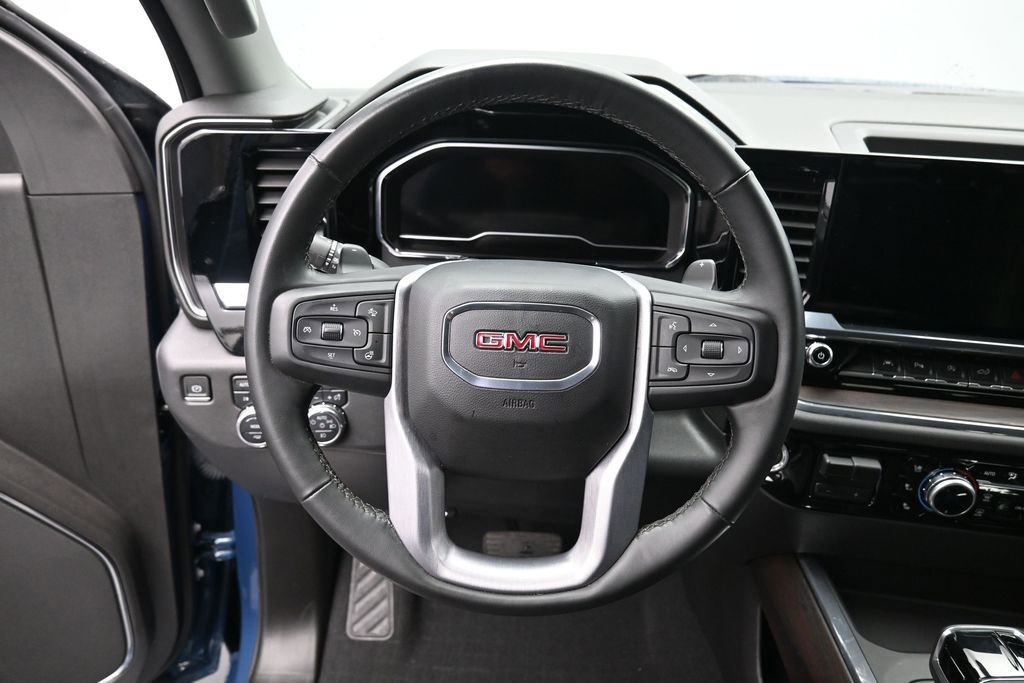 Used 2024 GMC Sierra 1500 SLT w/ SLT Premium Plus Package AWD/4WD image 16