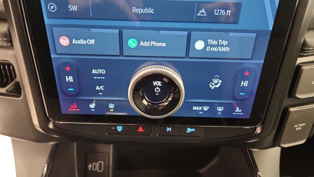 New 2025 Ford F150 Lightning Flash image 19