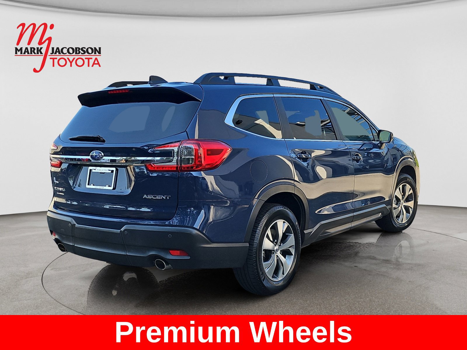 Used 2023 Subaru Ascent Premium w/ Convenience Package AWD/4WD image 8