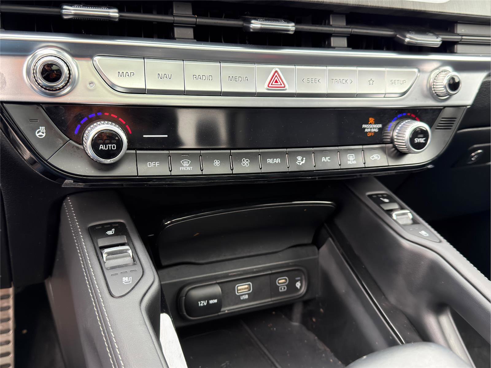 Used 2023 Kia Telluride SX image 16