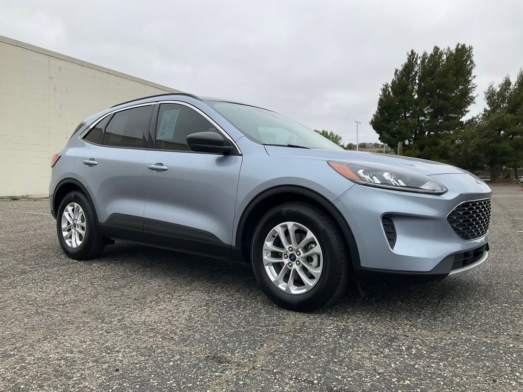 Certified 2022 Ford Escape SE FWD image 16